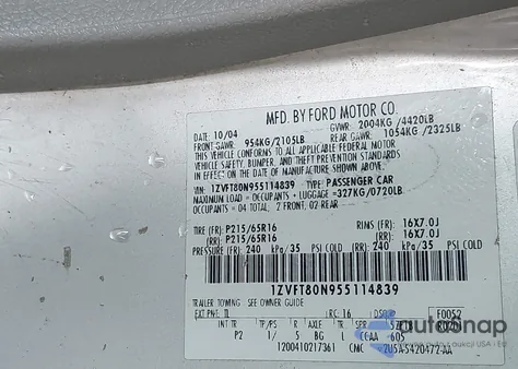 2005 Ford Mustang V6 Deluxe/V6 Premium z USA, uszkodzony, nr VIN 1ZVFT80N955114839